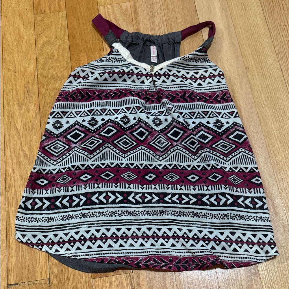 Xhilaration Women's Geometric Tank Top - Maroon, Black, White